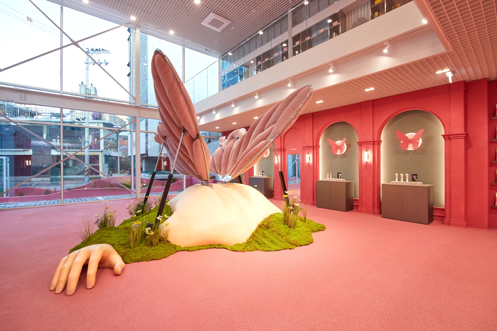 에이피알 '메디큐브', 홍대·도산 이어 성수에 플래그십스토어 오픈 27-Image